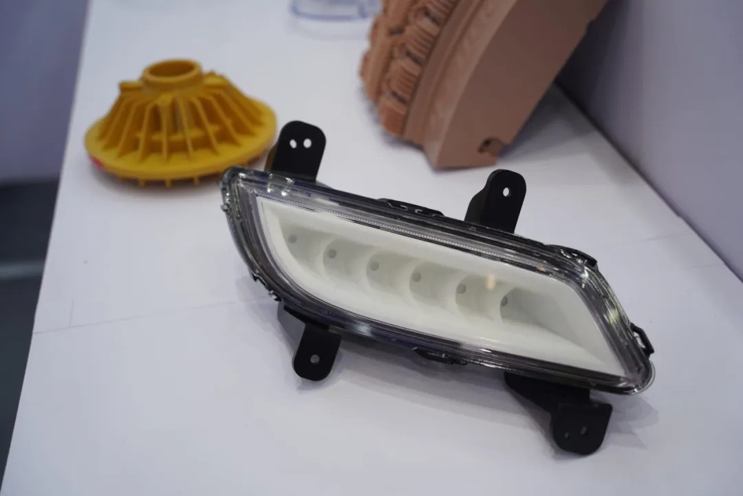 工業(yè)級3D打印機廠家