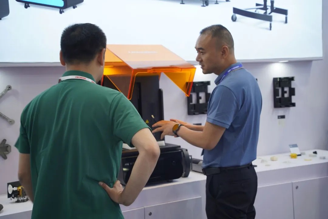 工業(yè)3D打印機